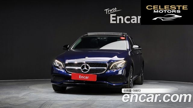 MERCEDES BENZ E-Classe W213 E220d 4MATIC Avantgarde 2018 — photo 3 sur 20