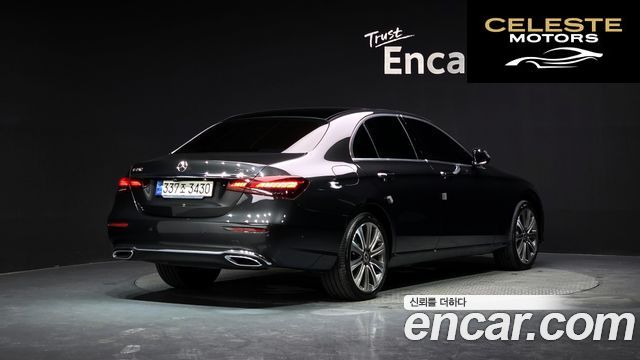 MERCEDES BENZ E-Classe W213 E450 4MATIC Exclusive 2021 — photo 2 sur 33