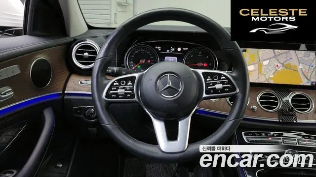 MERCEDES BENZ E-Classe W213 E220d Exclusive 2019 — photo 19 sur 39
