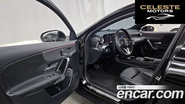 MERCEDES BENZ A-Classe W177 A220 Berline 2021 — photo 13 sur 30