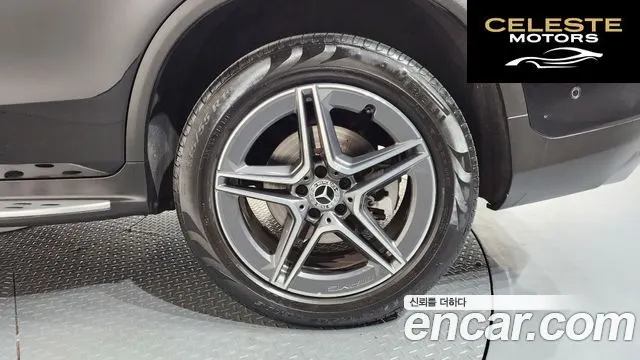 MERCEDES BENZ GLC-Classe X253 GLC300e 4MATIC Coupé 2020 — photo 7 sur 34