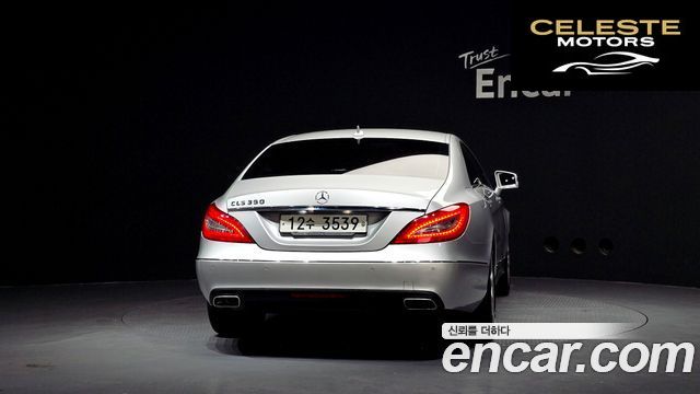 MERCEDES BENZ CLS-Classe W218 CLS350 2013 — photo 4 sur 20