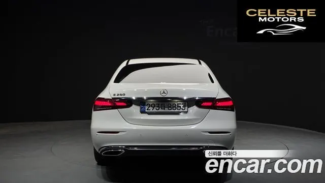MERCEDES BENZ E-Classe W213 E250 Exclusive 2022 — photo 4 sur 40