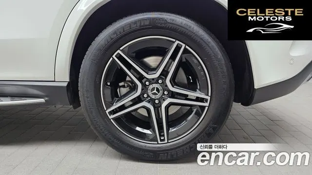 MERCEDES BENZ GLE-Classe W167 GLE450 4MATIC 2021 — photo 7 sur 31