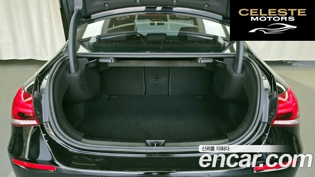 MERCEDES BENZ A-Classe W177 A220 Berline 2021 — photo 26 sur 30