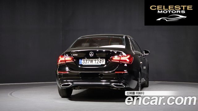 MERCEDES BENZ A-Classe W177 A220 Berline 2021 — photo 4 sur 30