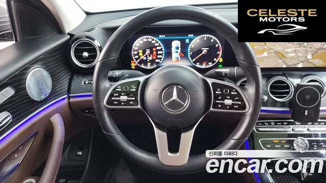 MERCEDES BENZ E-Classe W213 E300 4MATIC Avantgarde 2019 — photo 19 sur 34