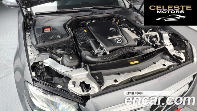 MERCEDES BENZ E-Classe W213 E300 4MATIC Avantgarde 2019 — photo 6 sur 34