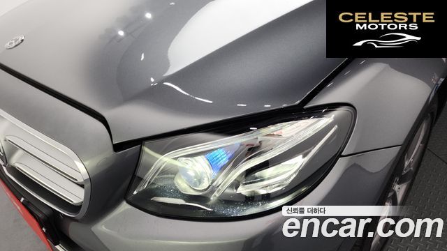 MERCEDES BENZ E-Classe W213 E300 4MATIC Avantgarde 2019 — photo 8 sur 34