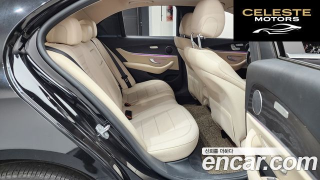 MERCEDES BENZ E-Classe W213 E220d 4MATIC Avantgarde 2017 — photo 17 sur 36
