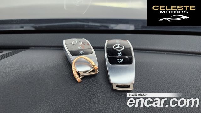 MERCEDES BENZ E-Classe W213 E220d 4MATIC Avantgarde 2017 — photo 21 sur 36