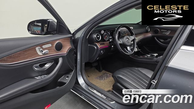 MERCEDES BENZ E-Classe W213 E220d Exclusive 2017 — photo 10 sur 26