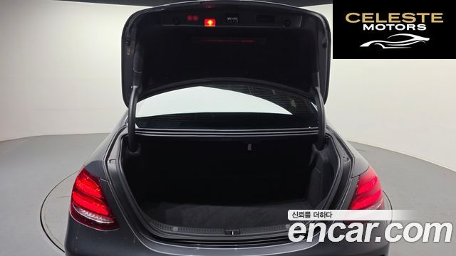 MERCEDES BENZ E-Classe W213 E220d Exclusive 2017 — photo 20 sur 26