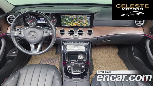 MERCEDES BENZ E-Classe W213 E220d Exclusive 2017 — photo 24 sur 26