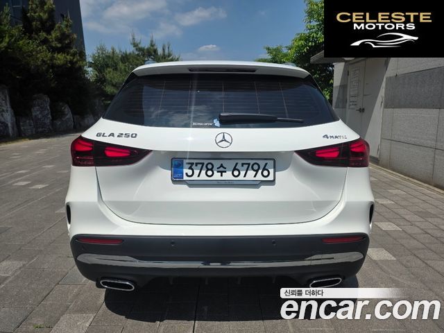 MERCEDES BENZ GLA-Classe H247 GLA250 4MATIC 2025 — photo 4 sur 11