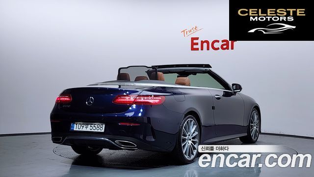 MERCEDES BENZ E-Classe W213 E400 Cabriolet 2018 — photo 2 sur 36