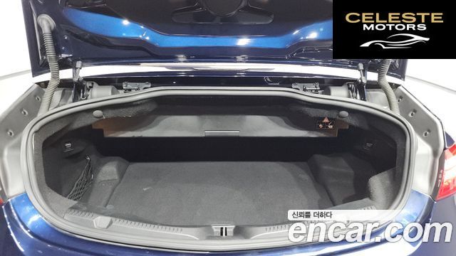 MERCEDES BENZ E-Classe W213 E400 Cabriolet 2018 — photo 22 sur 36