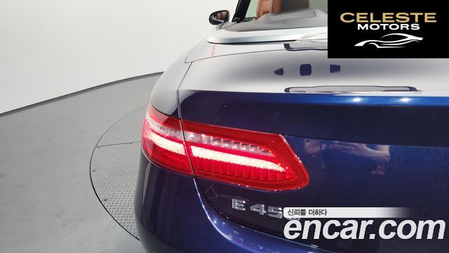 MERCEDES BENZ E-Classe W213 E400 Cabriolet 2018 — photo 9 sur 36