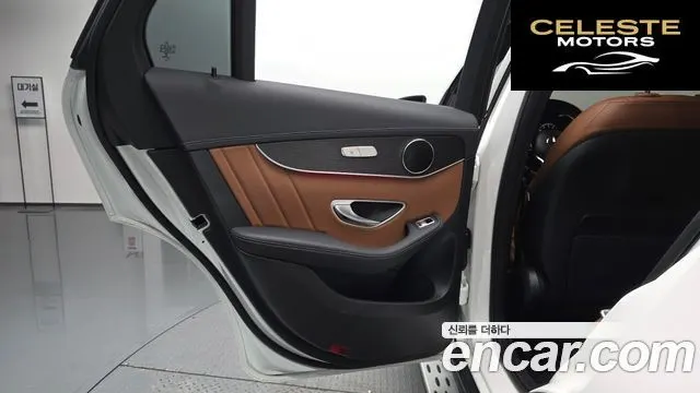 MERCEDES BENZ GLC-Classe X253 GLC300 4MATIC 2022 — photo 14 sur 32