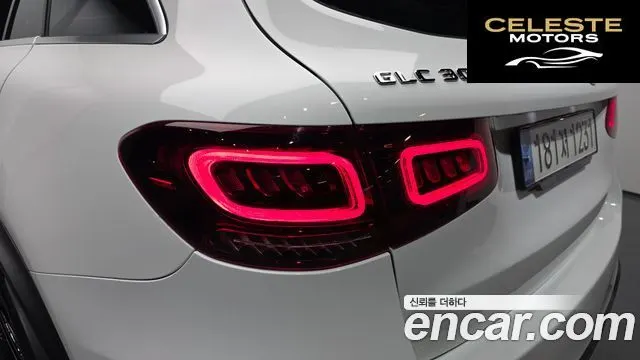 MERCEDES BENZ GLC-Classe X253 GLC300 4MATIC 2022 — photo 8 sur 32
