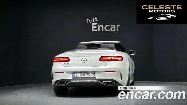 MERCEDES BENZ E-Classe W213 E220d Cabriolet 2018 — photo 36 sur 37