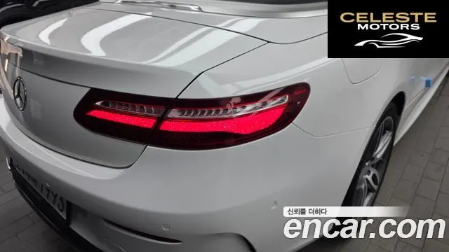 MERCEDES BENZ E-Classe W213 E220d Cabriolet 2018 — photo 9 sur 37