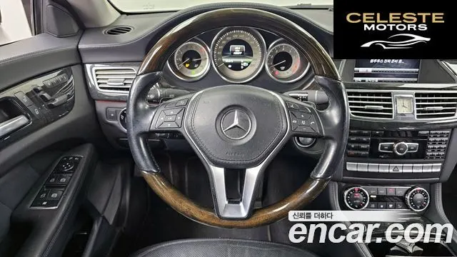 MERCEDES BENZ CLS-Classe W218 CLS350 2013 — photo 13 sur 20