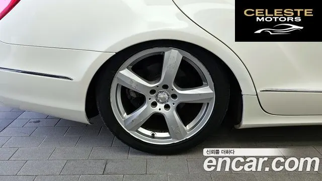MERCEDES BENZ CLS-Classe W218 CLS350 2013 — photo 5 sur 20