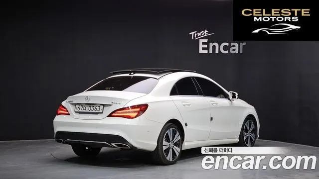 MERCEDES BENZ CLA-Classe C117 CLA250 4MATIC 2017 — photo 2 sur 20