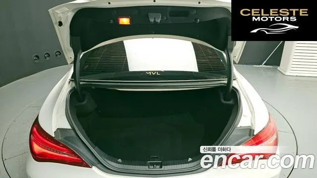 MERCEDES BENZ CLA-Classe C117 CLA250 4MATIC 2017 — photo 20 sur 20