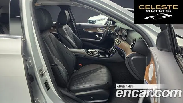 MERCEDES BENZ E-Classe W213 E300 4MATIC Exclusive 2020 — photo 10 sur 20