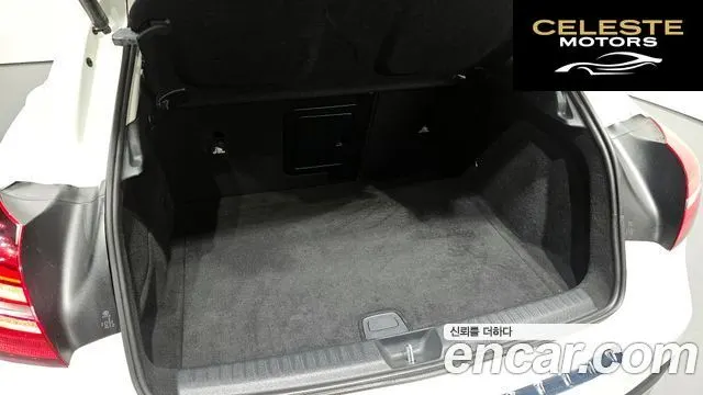 MERCEDES BENZ GLA-Classe X156 GLA220 2018 — photo 19 sur 20