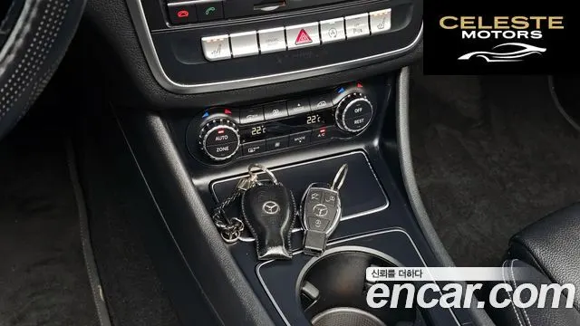 MERCEDES BENZ GLA-Classe X156 GLA220 2018 — photo 20 sur 20