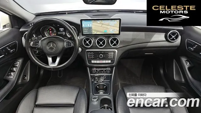 MERCEDES BENZ GLA-Classe X156 GLA220 2018 — photo 7 sur 20