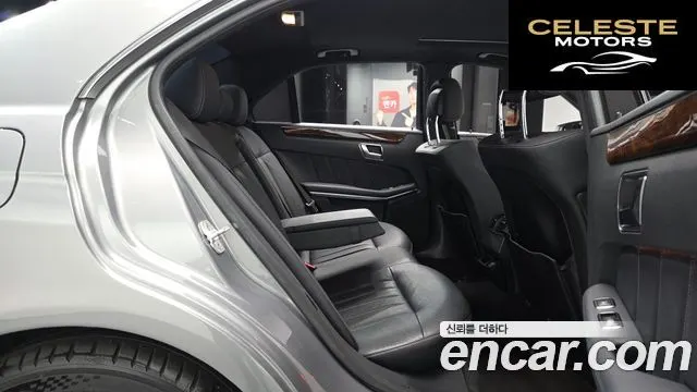 MERCEDES BENZ E-Classe W212 E300 2014 — photo 11 sur 26