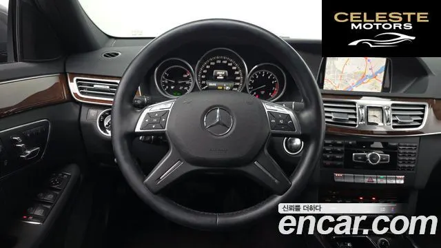 MERCEDES BENZ E-Classe W212 E300 2014 — photo 12 sur 26