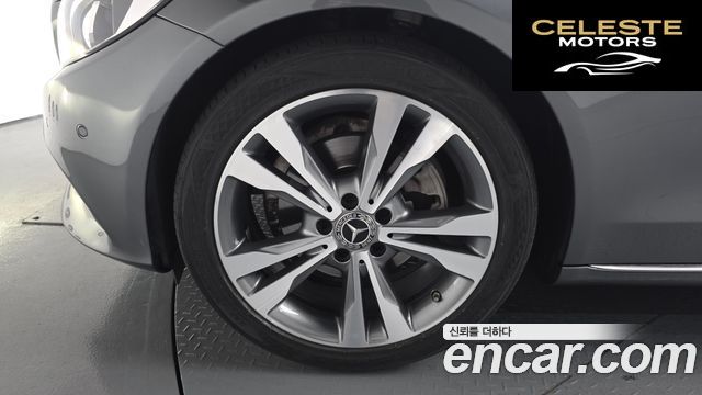 MERCEDES BENZ C-Classe W205 C200 Avantgarde 2018 — photo 5 sur 31