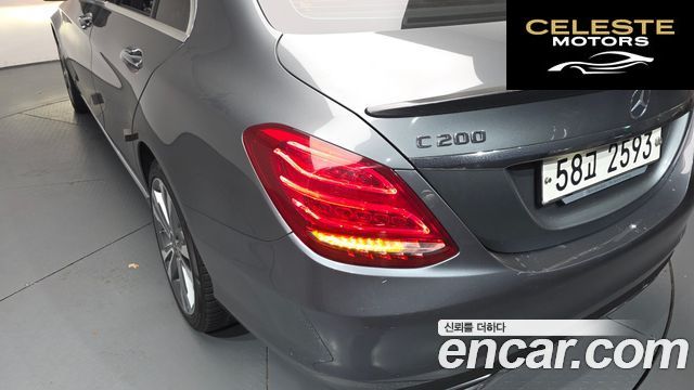 MERCEDES BENZ C-Classe W205 C200 Avantgarde 2018 — photo 9 sur 31