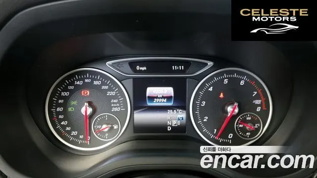 MERCEDES BENZ B-Classe W246 B220 2018 — photo 11 sur 30