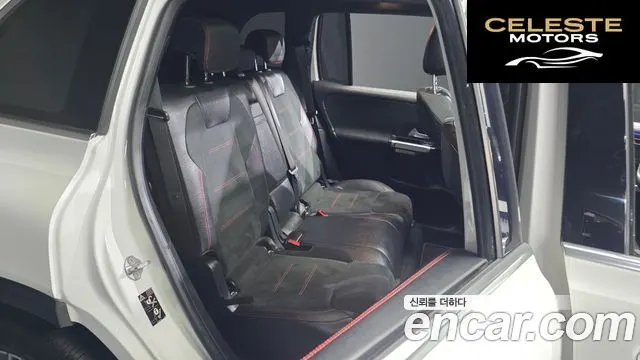 MERCEDES BENZ GLB-Classe X247 GLB250 4MATIC 2021 — photo 18 sur 31