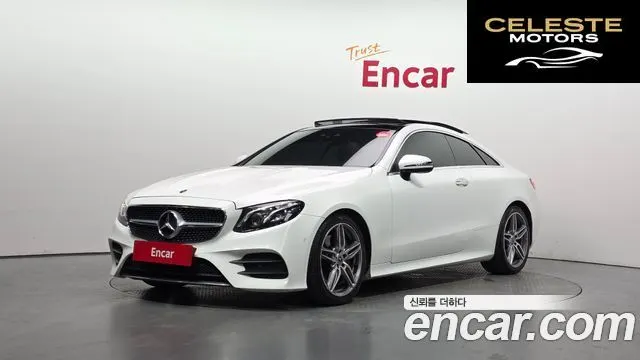 MERCEDES BENZ E-Classe W213 E220d Coupé 2017 — photo 32 sur 36