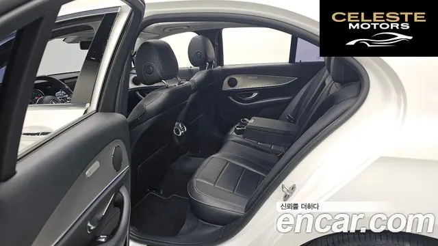 MERCEDES BENZ E-Classe W213 E300 Avantgarde 2019 — photo 17 sur 31