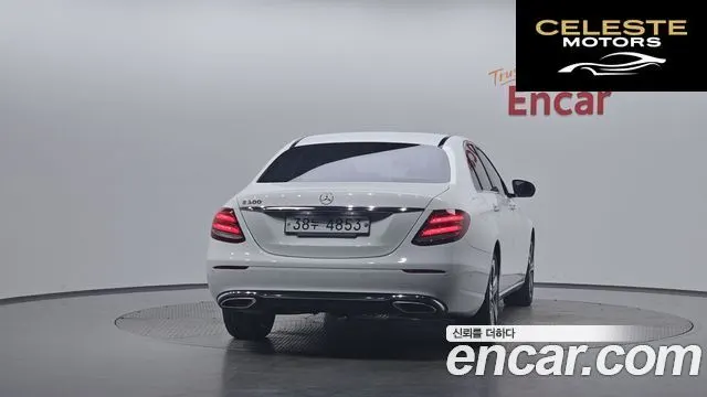 MERCEDES BENZ E-Classe W213 E300 Avantgarde 2019 — photo 4 sur 31