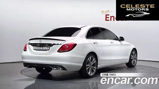 MERCEDES BENZ C-Classe W205 C200 Avantgarde 2018 — photo 1 sur 31