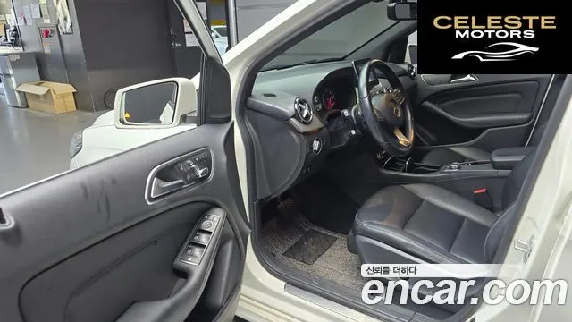 MERCEDES BENZ B-Classe W246 B200 CDI 2015 — photo 10 sur 20
