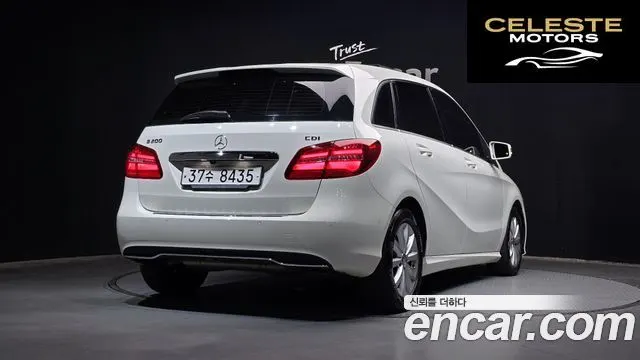 MERCEDES BENZ B-Classe W246 B200 CDI 2015 — photo 2 sur 20