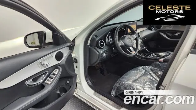MERCEDES BENZ C-Classe W205 C220 d Avantgarde 2017 — photo 12 sur 32