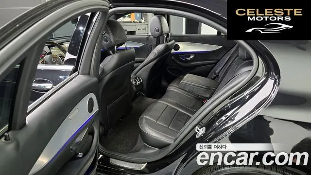 MERCEDES BENZ E-Classe W213 E250 Avantgarde 2020 — photo 11 sur 20