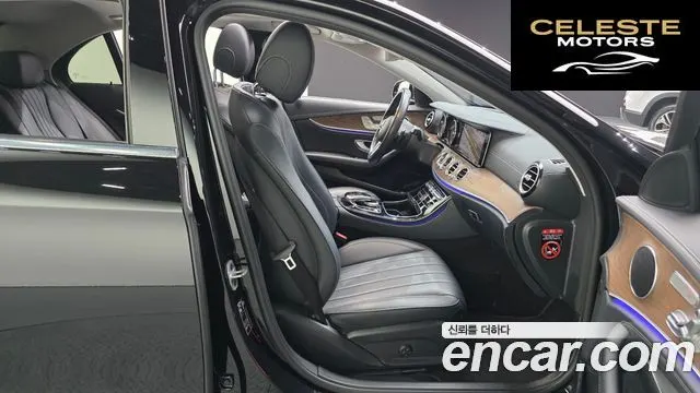 MERCEDES BENZ E-Classe W213 E220d 4MATIC Exclusive 2020 — photo 17 sur 32