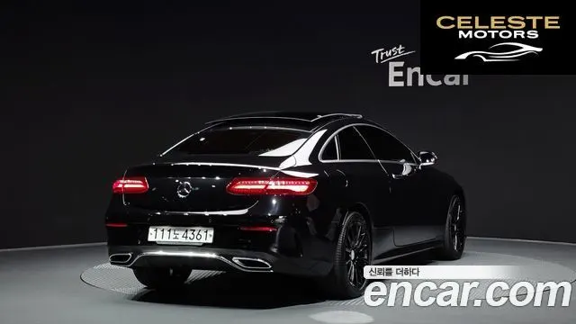 MERCEDES BENZ E-Classe W213 E220d Coupé 2018 — photo 2 sur 20